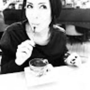 Meet your Posher, Sinem